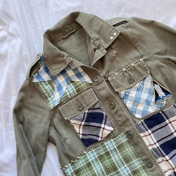 Custom Reworked Patchwork Utility Jacket Size Small - Picture 2 of 4